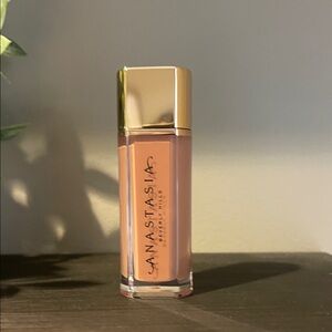 Anastasia Beverly Hills Lip Velvet Lip Mousse Shade-Crush